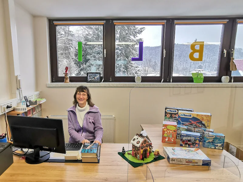 Bibliothekarin Claudia Herrmann