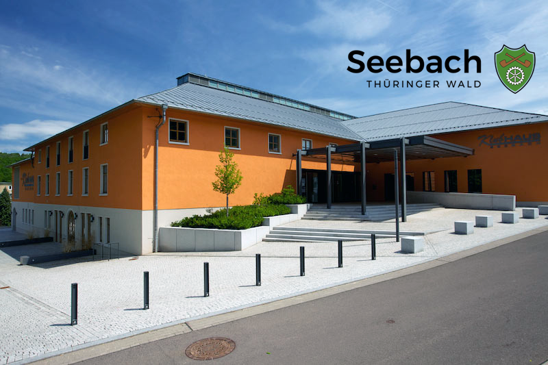 Eingang Klubhaus Seebach