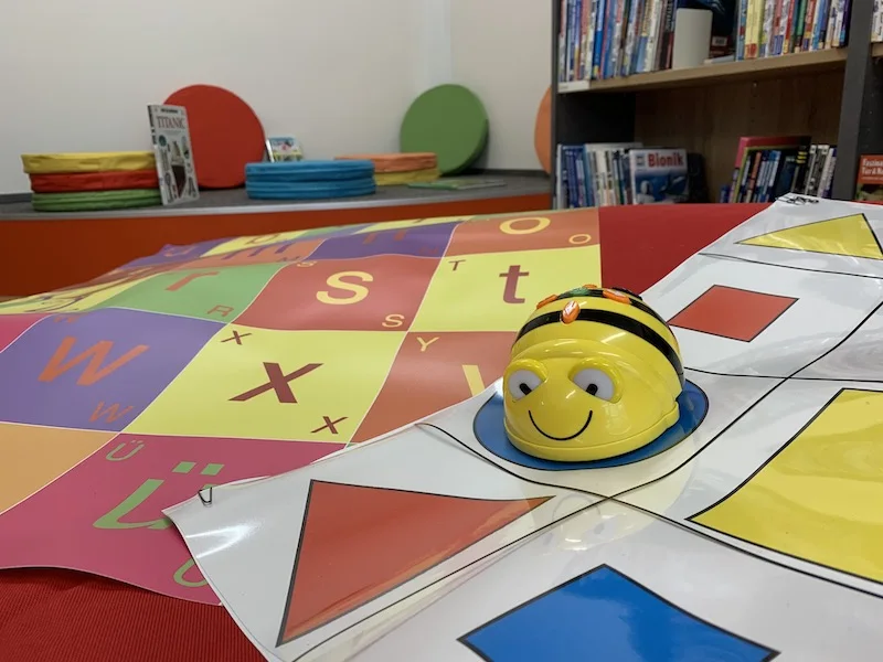 Maker Space Bee Bot