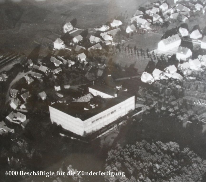 Luftbild der Werkserweiterung in Seebach um 1939